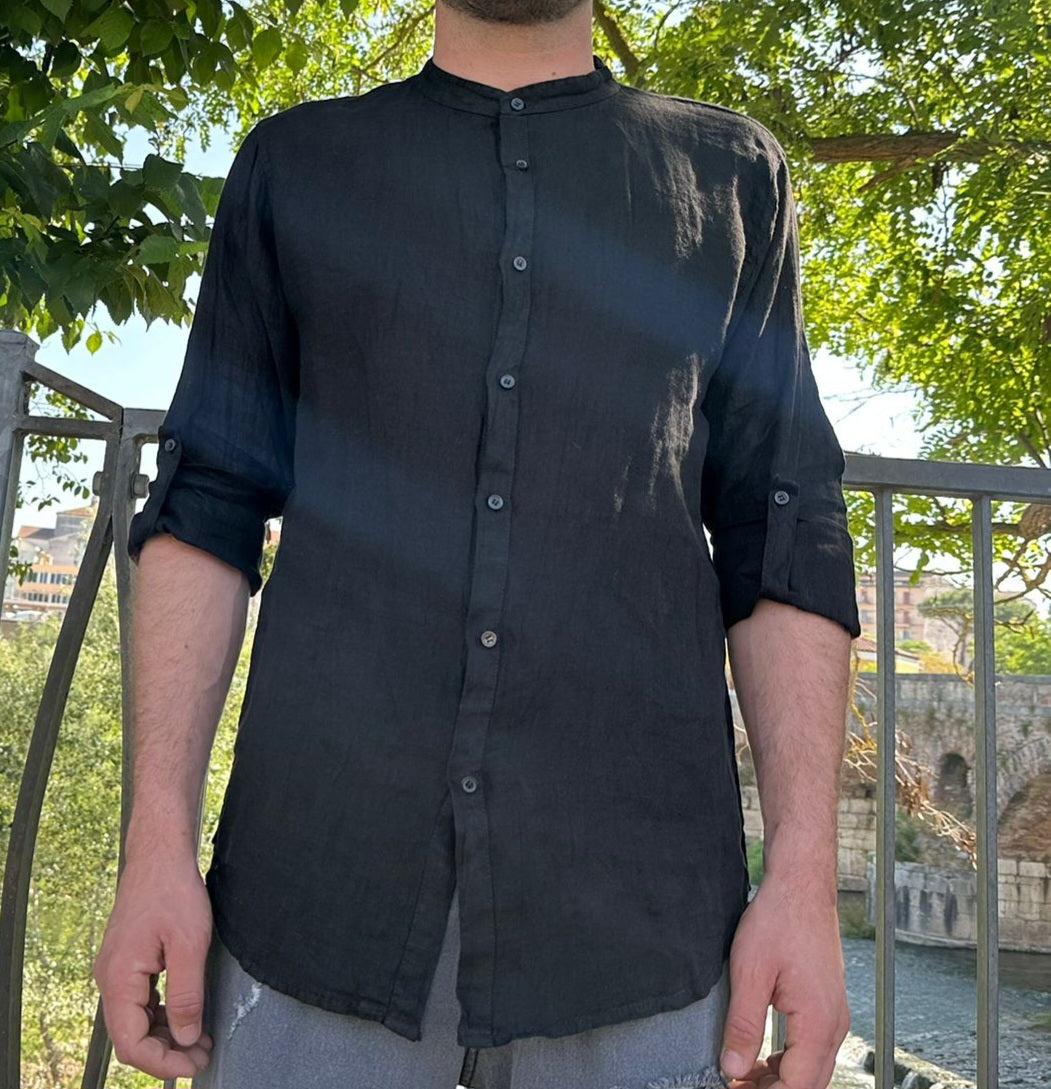 Camicia con collo coreana nera