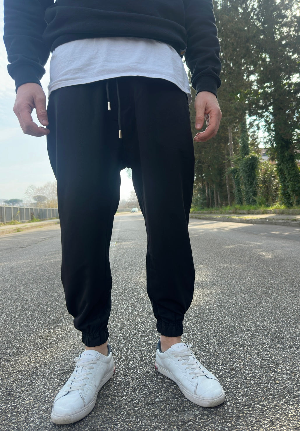 Pantalaccio Nero con Molla Sotto