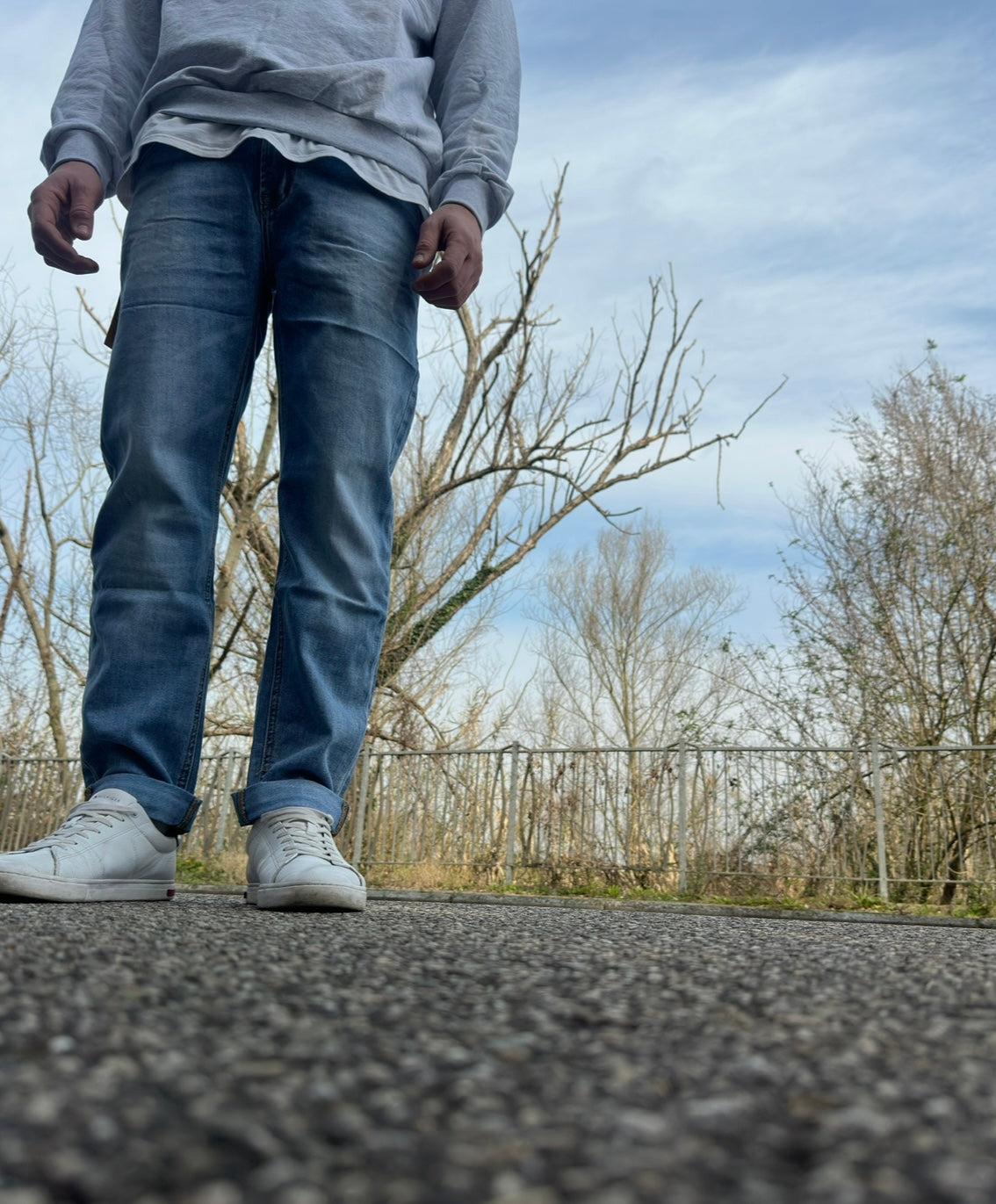Jeans a taglio diritto straight effetto slavato