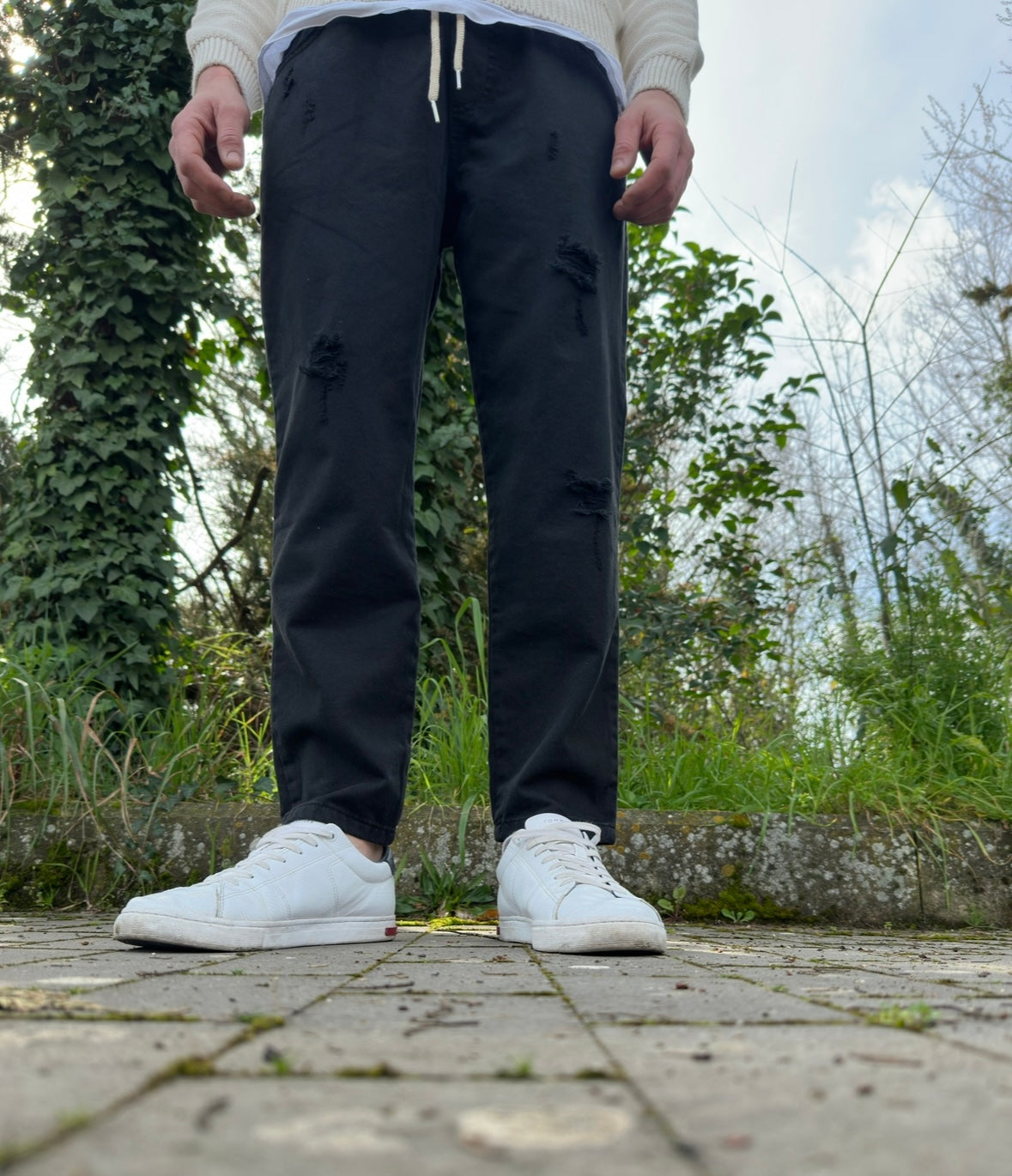 Pantalaccio jeans Nero Strappato