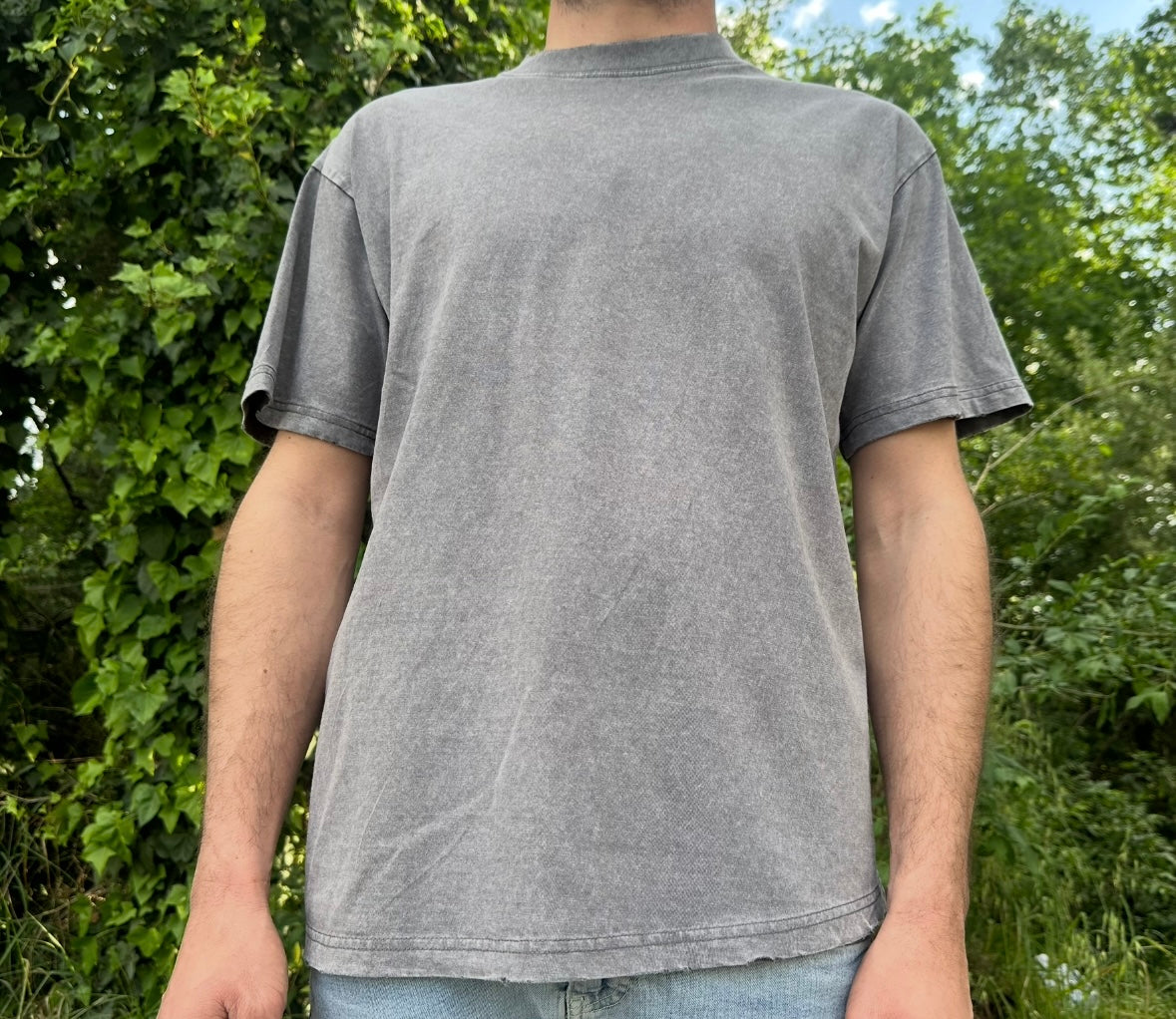 T-shirt Lavata con acido grigio
